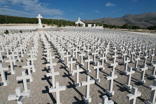 Na Groblju mira postavljeno još 25 križeva s područja grada Ljubuškog, misa 1. svibnja u 12 sati